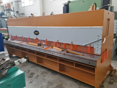 Cesoia a ghigliottina idraulica Somo mod. SCS-H 40/4 (ns. cod.00987)