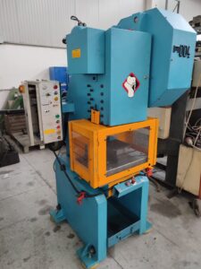 PRESSA ECCENTRICA SANGIACOMO mod. T30 (01051)